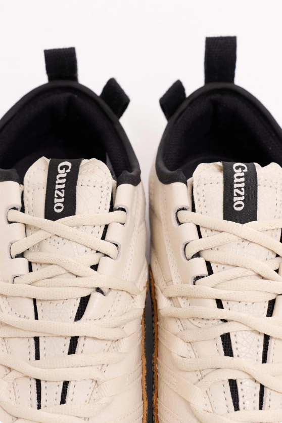 PUMA Cream & Brown Textured Low-Top Sneakers