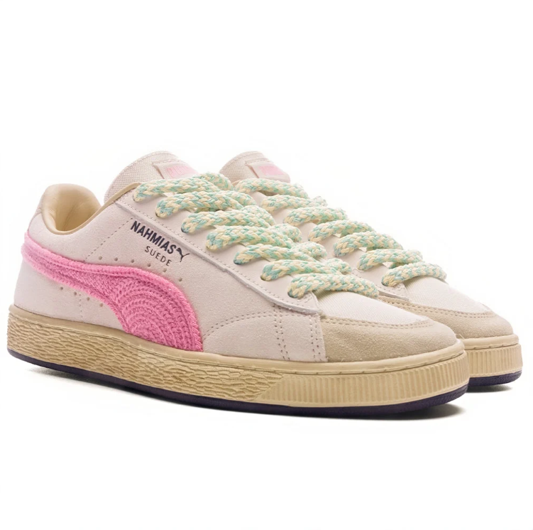 PUMA Off-White & Pink Low-Top Sneakers with Mint Rope Laces